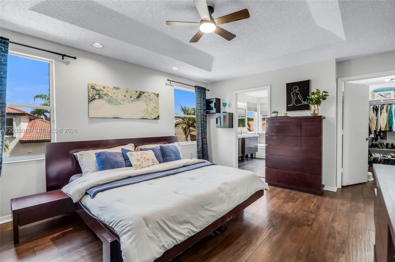 18172 SW 3rd St, Pembroke Pines, FL 33029 Photo