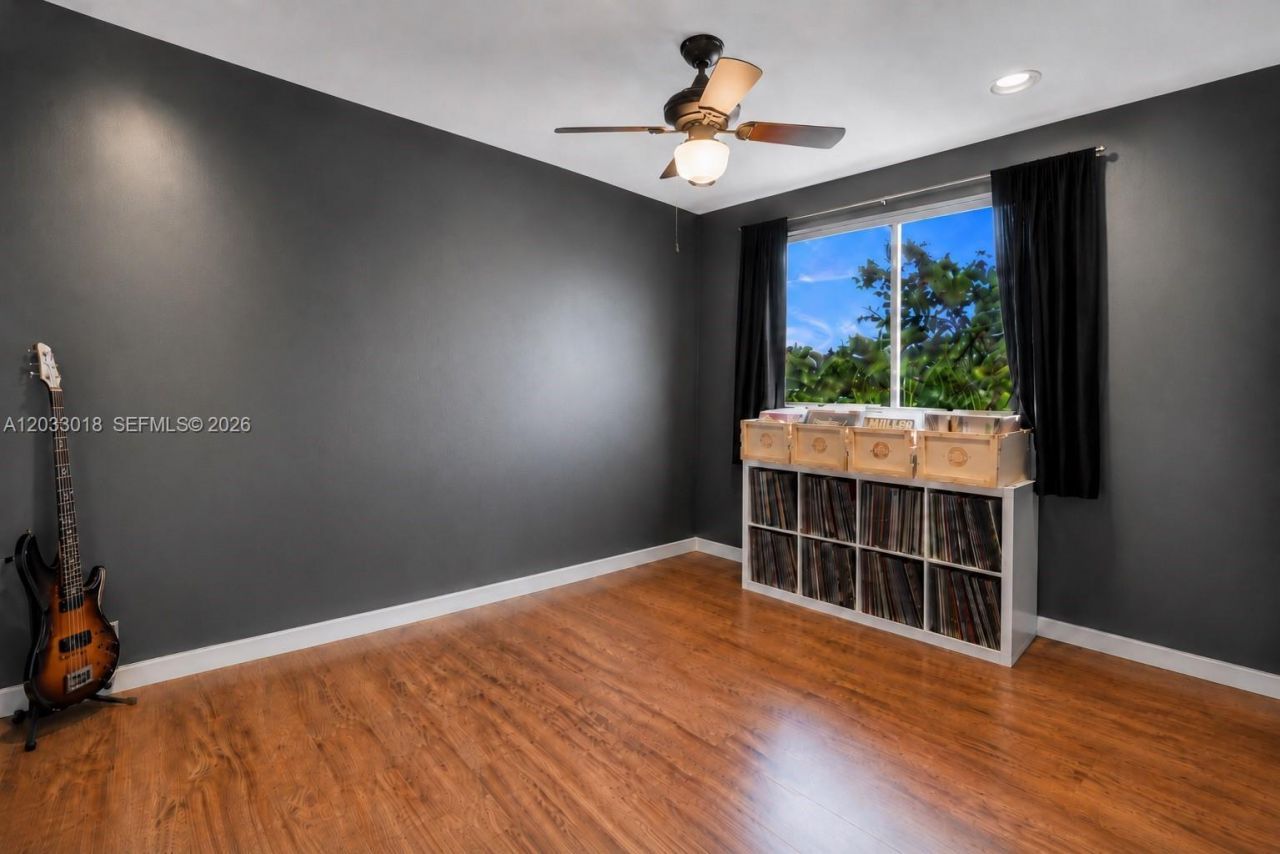 18172 SW 3rd St, Pembroke Pines, FL 33029 Photo