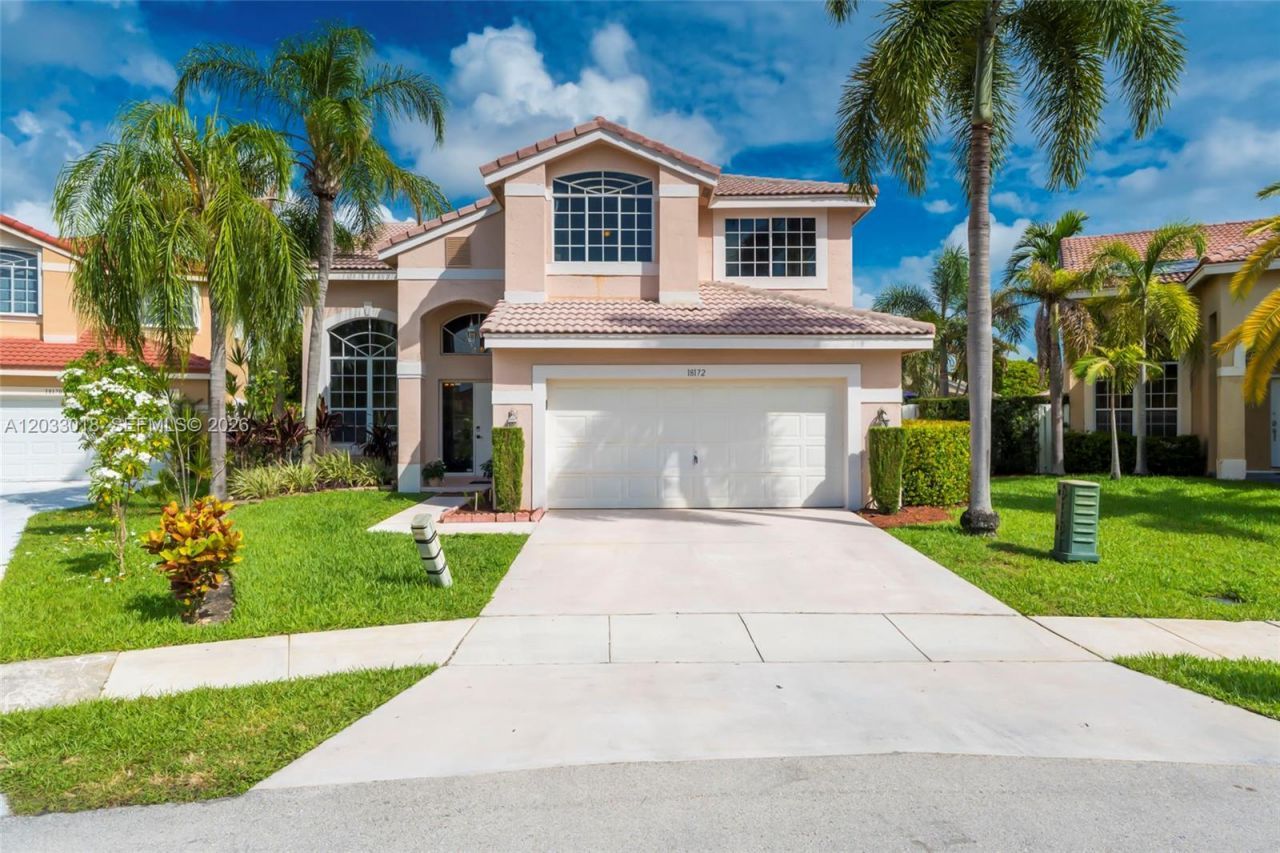 18172 SW 3rd St, Pembroke Pines, FL 33029 Photo