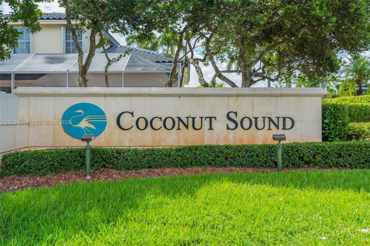 18172 SW 3rd St, Pembroke Pines, FL 33029 Photo