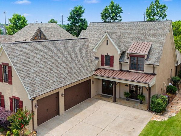 525 OGILIE CV, Collierville, TN 38017