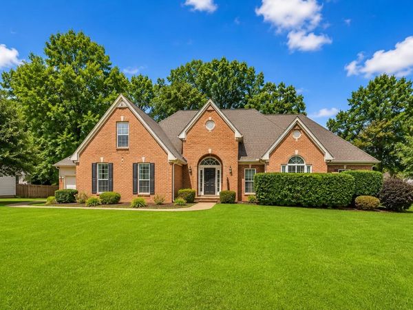 326 S SANGA RD, Cordova, TN 38018