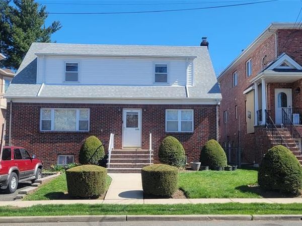 317 E Harriet Avenue 2nd fl, PALISADES PARK, NJ 07650