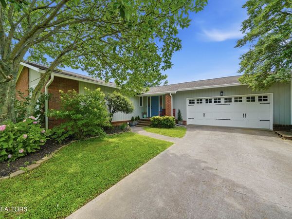 7712 Bennington Drive, Knoxville, TN 37909