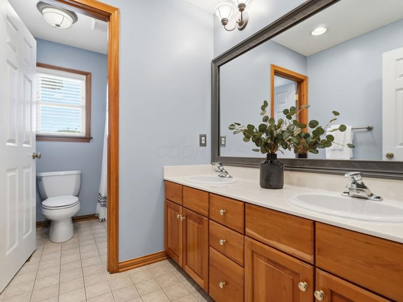 3214 Sunglow Drive, Lewis Center, OH 43035 Photo 45