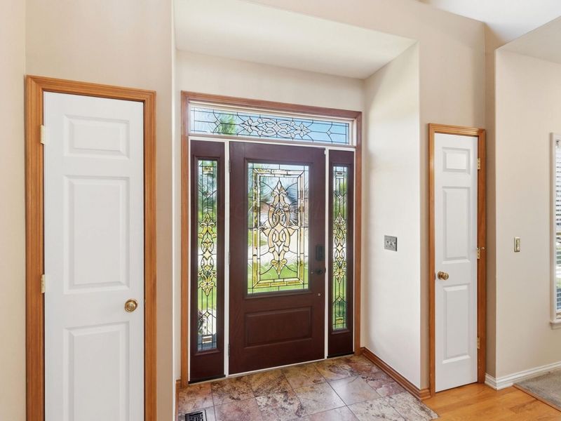 3214 Sunglow Drive, Lewis Center, OH 43035 Photo 5