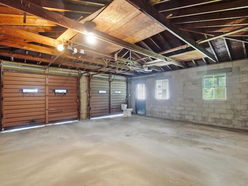 3555 Trabue Road, Columbus, OH 43204 Photo 32