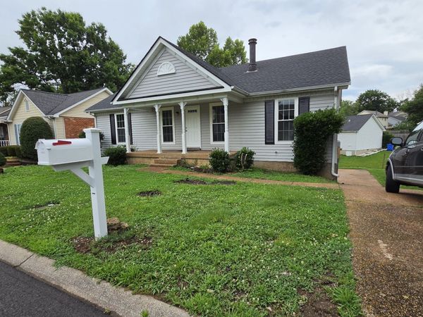 106 Newcastle Ct, Goodlettsville, TN 37072