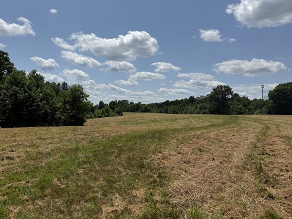 3225 S Grundy Quarles Hwy , Gainesboro, TN 38562