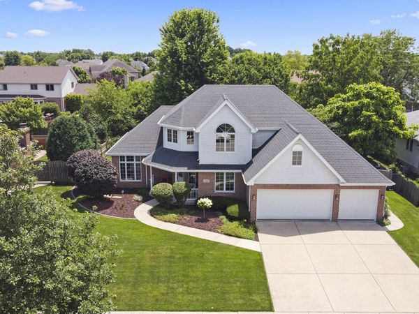 1048 Yamma Ridge , New Lenox, IL 60451