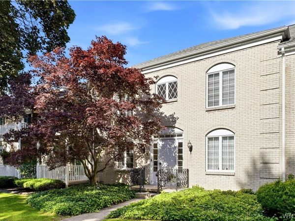 4415 Main Street , Unit 16, Amherst, NY 14226