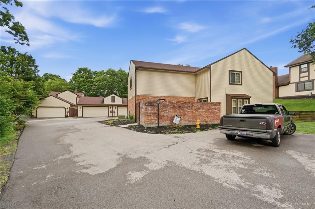 1360 Black Forest Drive, Unit 30, West Carrollton, OH 45449 Main Photo