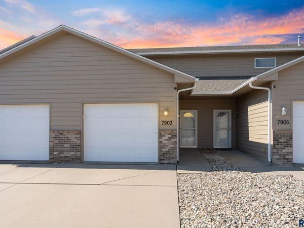 7903 W Lobelia St, Unit 2, Sioux Falls, SD 57106