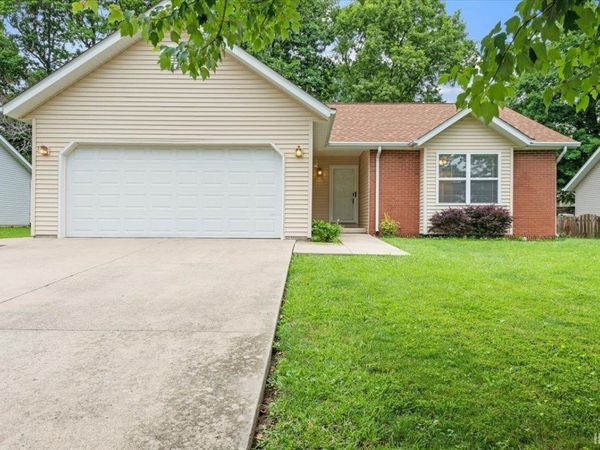7160 W Upland Court, Bloomington, IN 47404