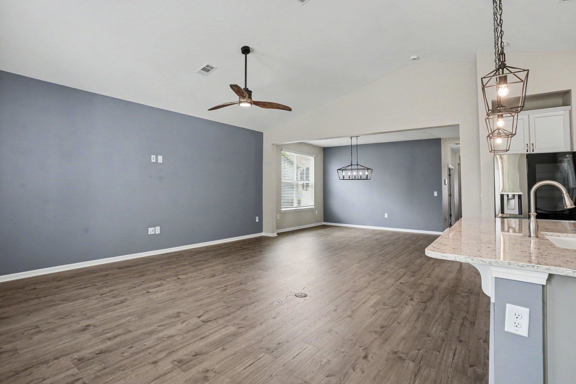 5008 Sassari Ct Photo 10