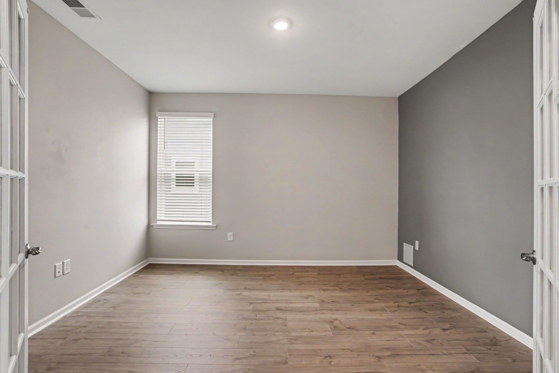 5008 Sassari Ct Photo 18