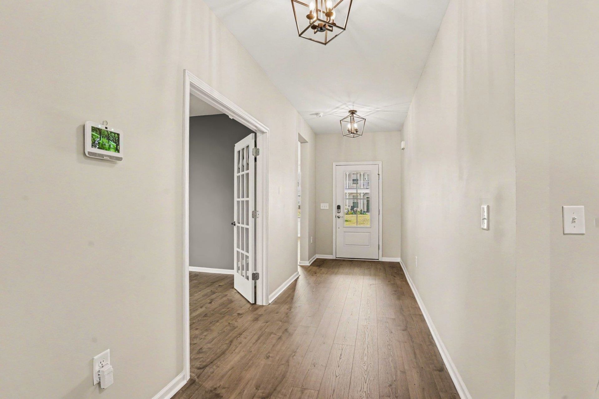 5008 Sassari Ct Photo 4