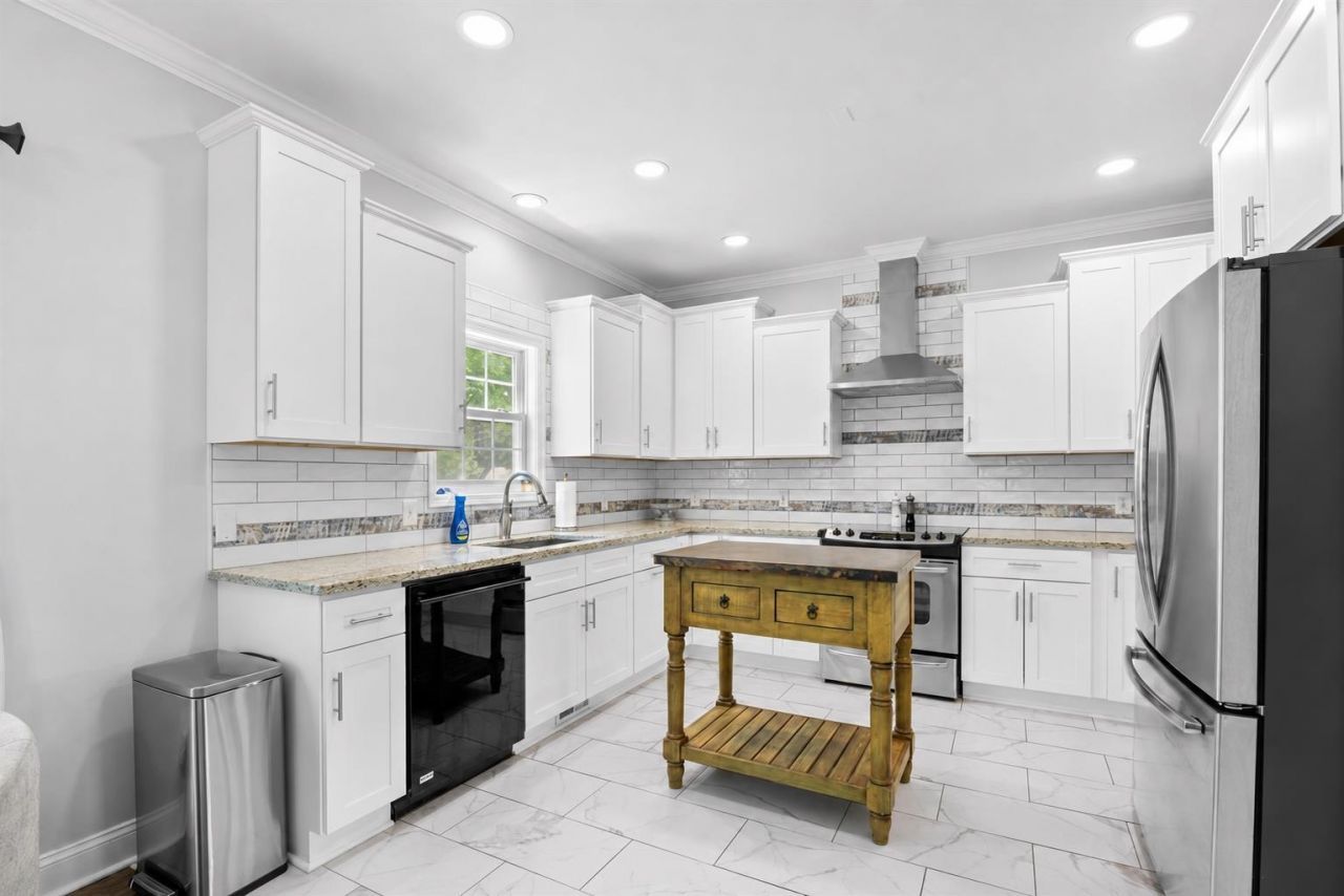 38 Mandarin Ct. Photo 9