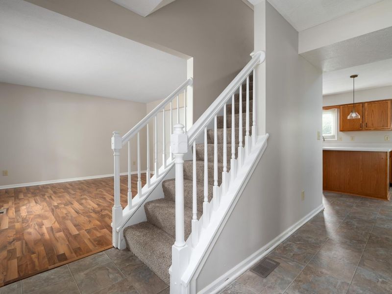 1901 Westwood Drive, Lewis Center, OH 43035 Photo 4