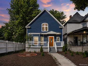 1261 Military Street, Detroit, MI 48209
