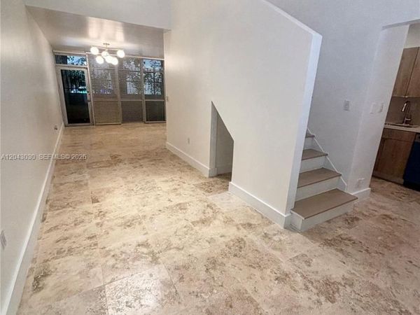 2666 Tigertail Ave , Unit 114, Miami, FL 33133