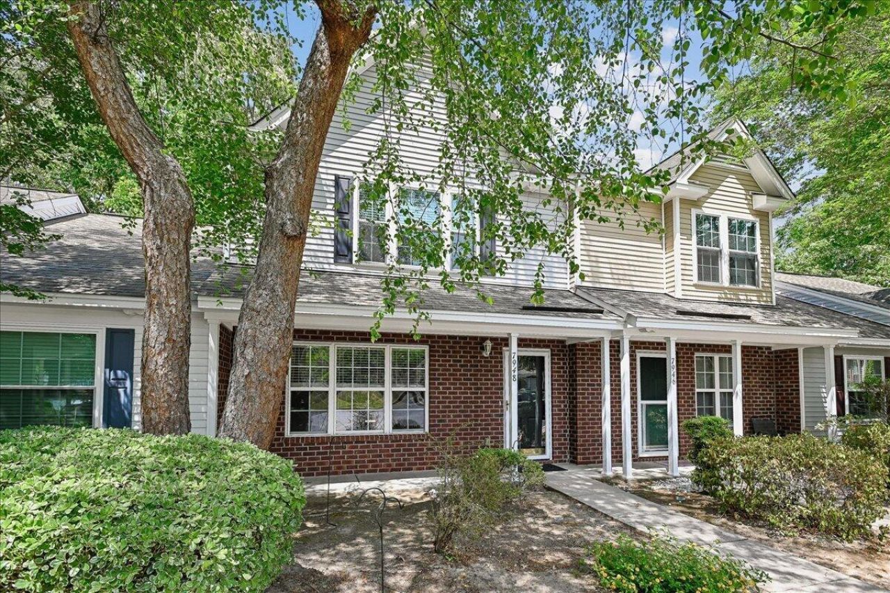 7948 Shadow Oak Drive Photo 3