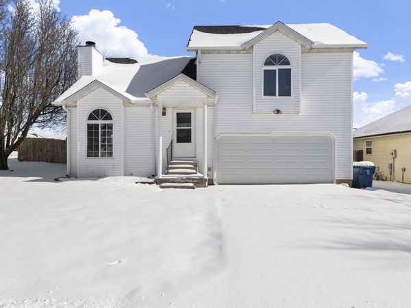 826 S Hickory Lane , Nixa, MO 65714
