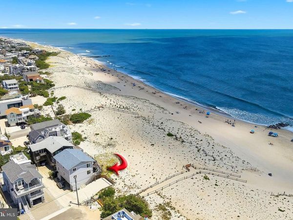 201 JEFFERIS AVENUE, BEACH HAVEN, NJ 08008