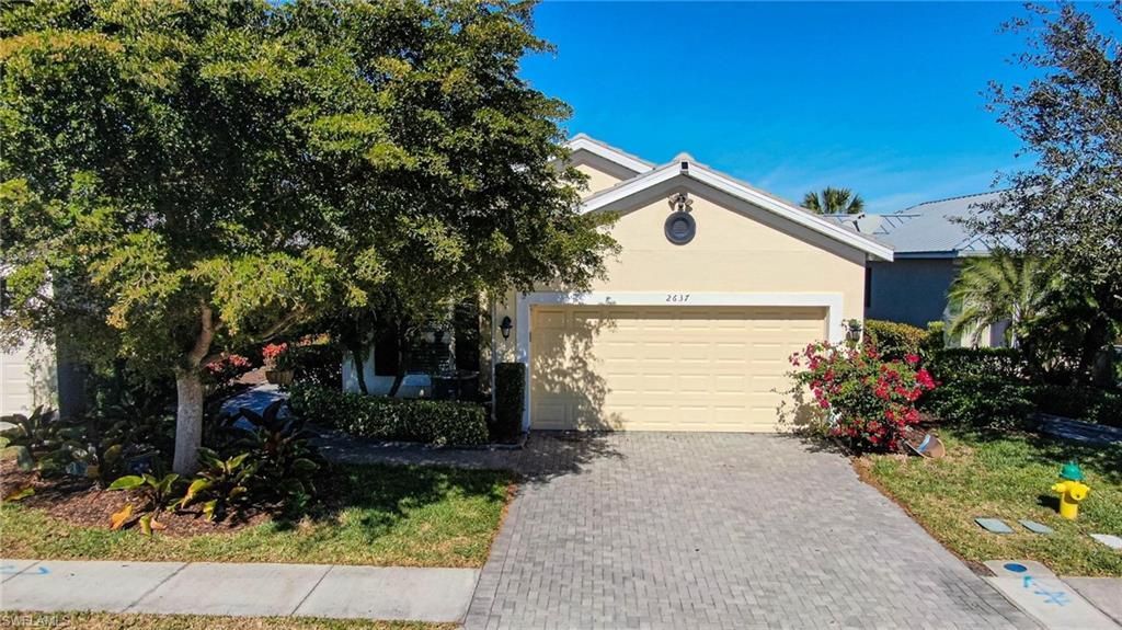 2637 Vareo Ct , Cape Coral, FL 33991 Photo