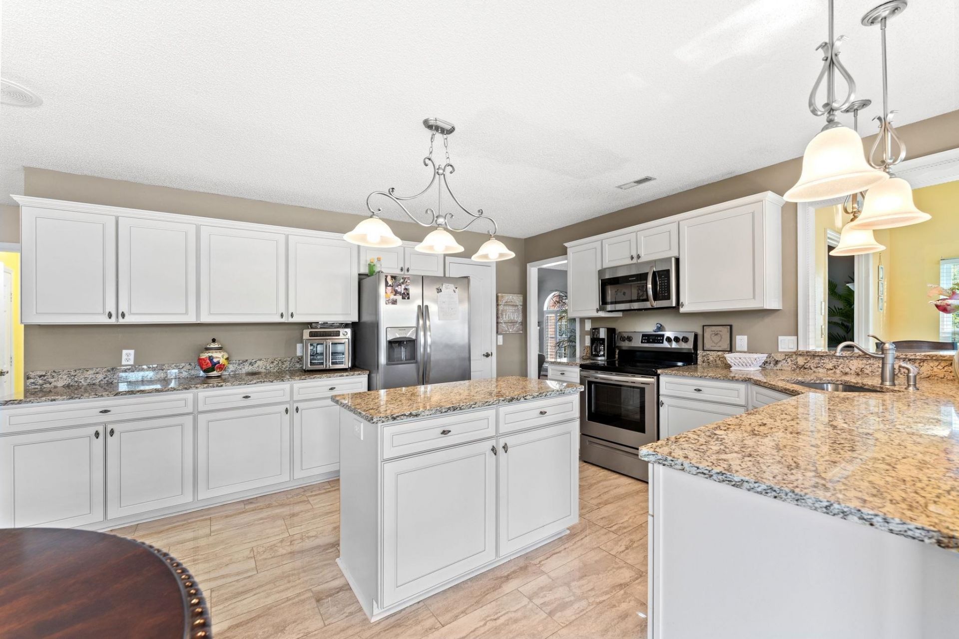 1666 Breckinridge Dr. Photo 9