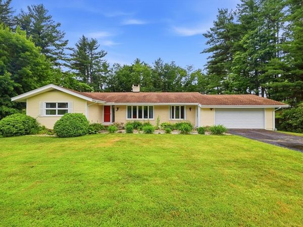 55 Paul Dr, Lee, MA 01238