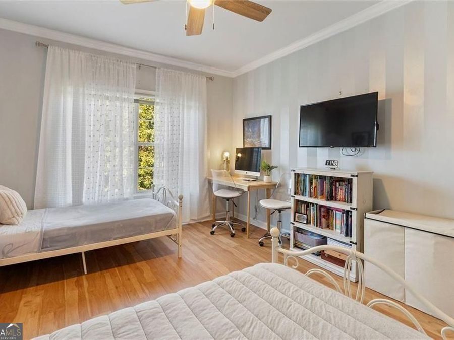 Property Image 19