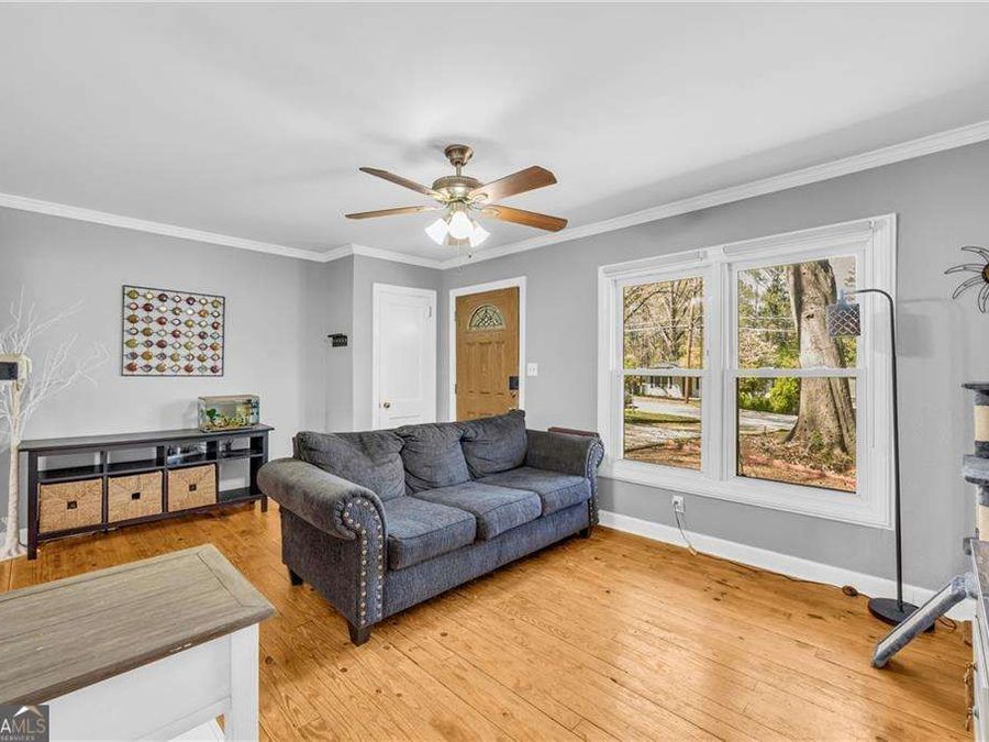 Property Image 8
