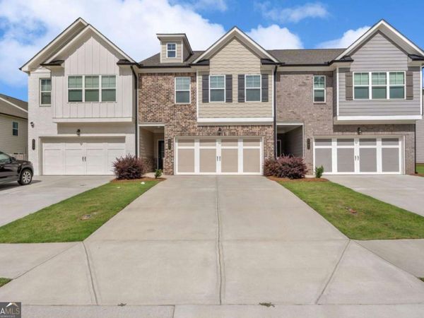 5064 Silver Fox Trail, Oakwood, GA 30566