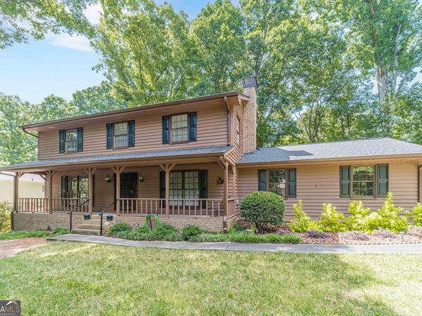 1656 Ramblewood Way, Snellville, GA 30078