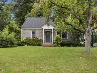 9 Sumter Avenue Guilderland, NY 12203
