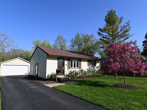 2739 N Pine Street , Waukegan, IL 60087