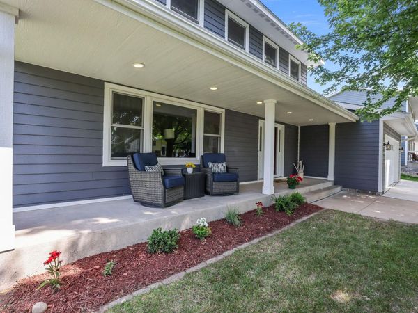 3287 Churchill Drive, Woodbury, MN 55125