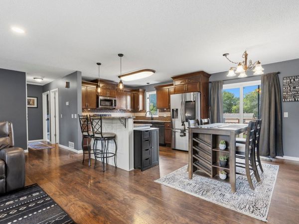 5530 W 135th Street, Savage, MN 55378