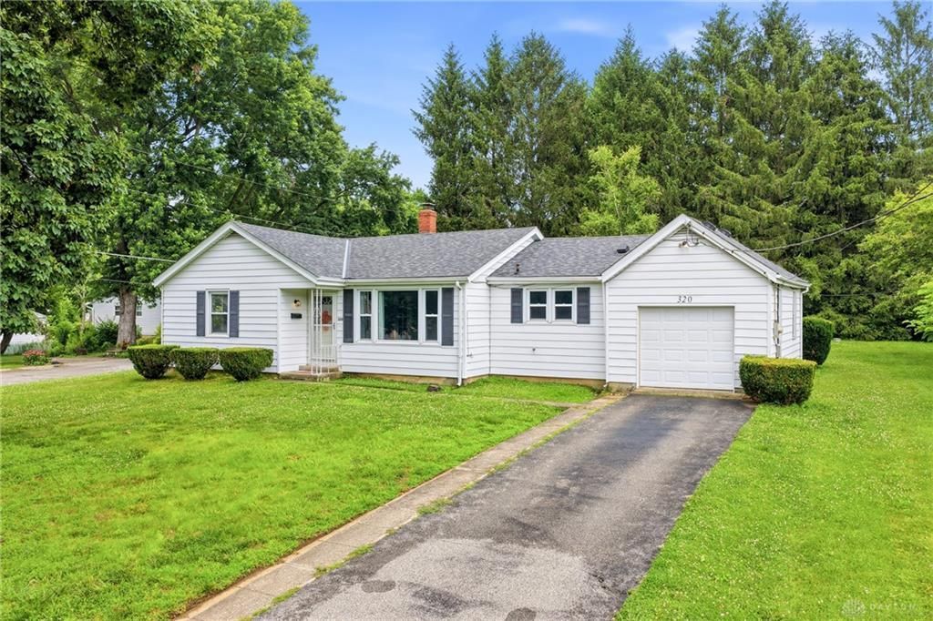320 N Wall Street, Loveland, OH 45140 Main Photo