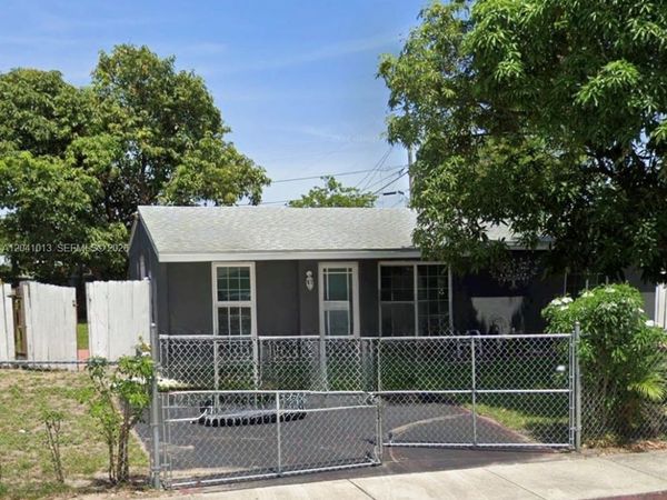 2300 SW 43rd Ave , Fort Lauderdale, FL 33317
