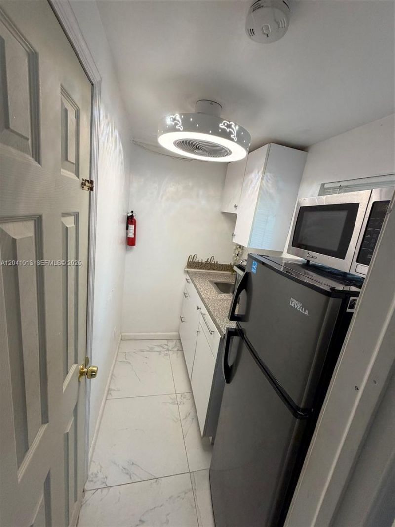 2300 SW 43rd Ave , Fort Lauderdale, FL 33317 Photo