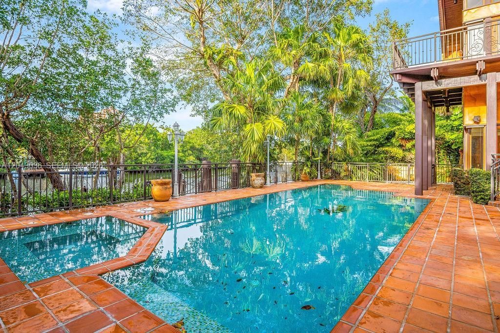 6960 Mira Flores Ave , Unit 6960, Coral Gables, FL 33143 Photo