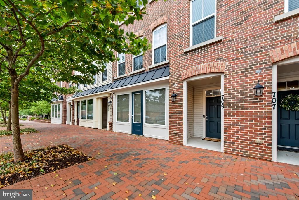 709 SKIPPERS LANE , ANNAPOLIS, MD 21401