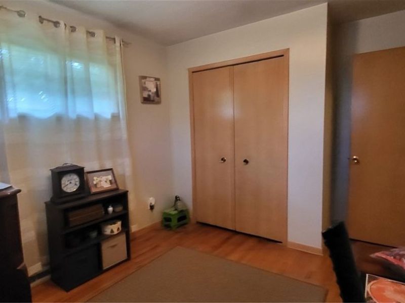 7573 Biscayne Boulevard, Parma, OH 44134 Photo 12