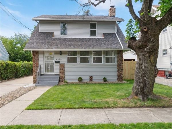 690 Storer Avenue , Akron, OH 44320