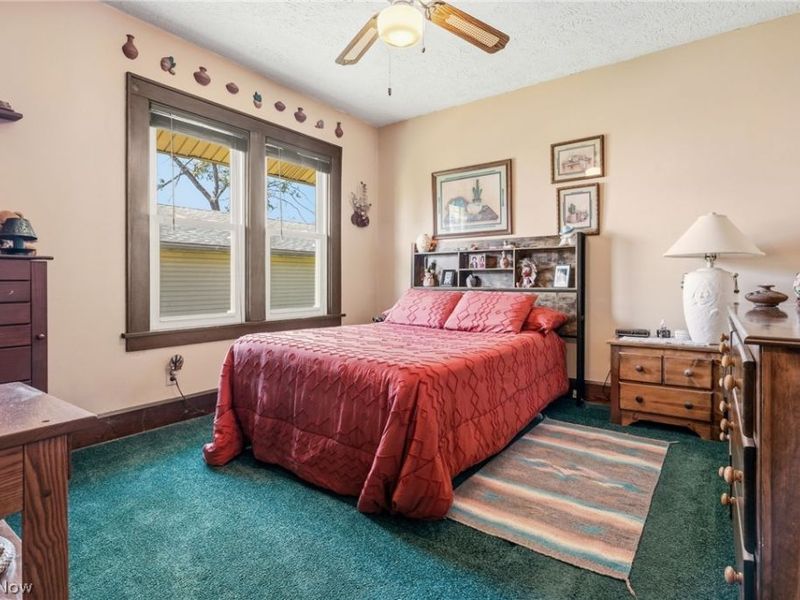 1733 Parkway Boulevard, Alliance, OH 44601 Photo 14