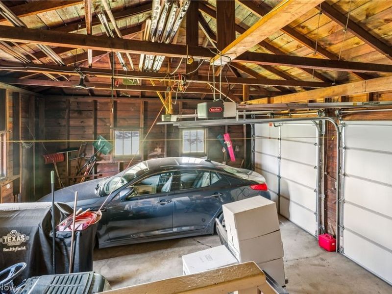 1733 Parkway Boulevard, Alliance, OH 44601 Photo 24