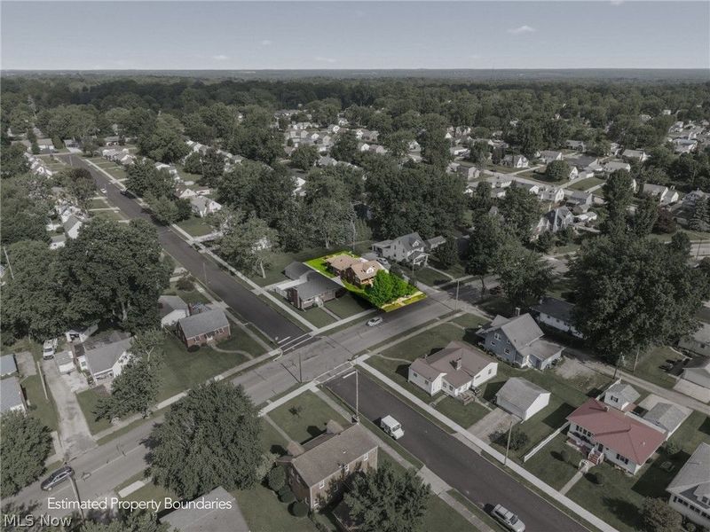 1733 Parkway Boulevard, Alliance, OH 44601 Photo 29