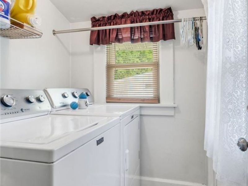 1733 Parkway Boulevard, Alliance, OH 44601 Photo 7